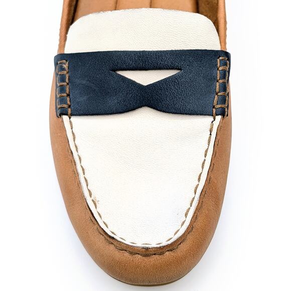 Born Malena Leather Driving Loafers Womens 7.5 Tan White Blue Chic Coastal Prep - Picture 5 of 10